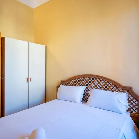 Апартаменты -zia Anna-apartment In The Heart Of Санремо